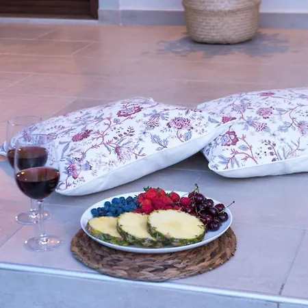 Vasiliki House Apartment *